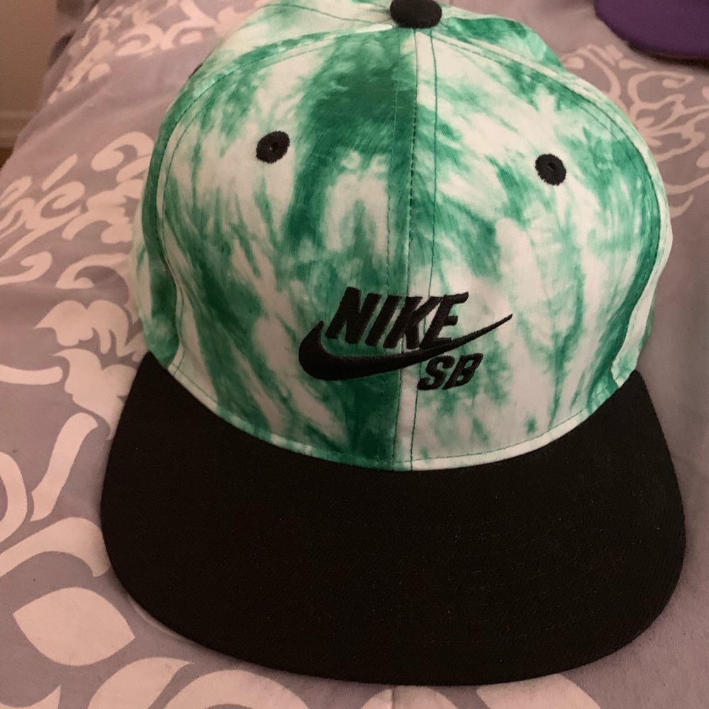 Nike SB green tie dye hat